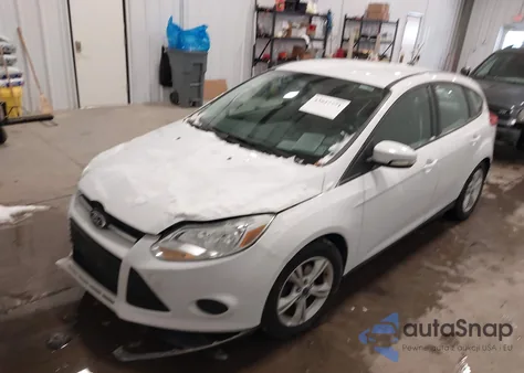 2014 Ford Focus Se z USA, uszkodzony, nr VIN 1FADP3K24EL432048